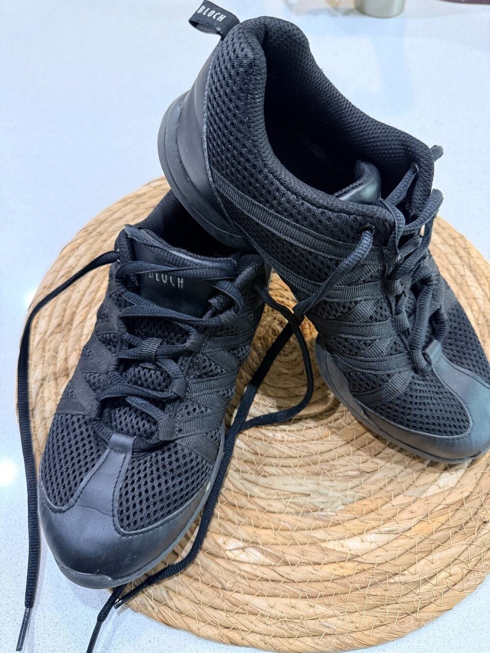 Bloch S0524L Black Split Sole Dance Sneakers Womens 7.5 Jazz Hip Hop